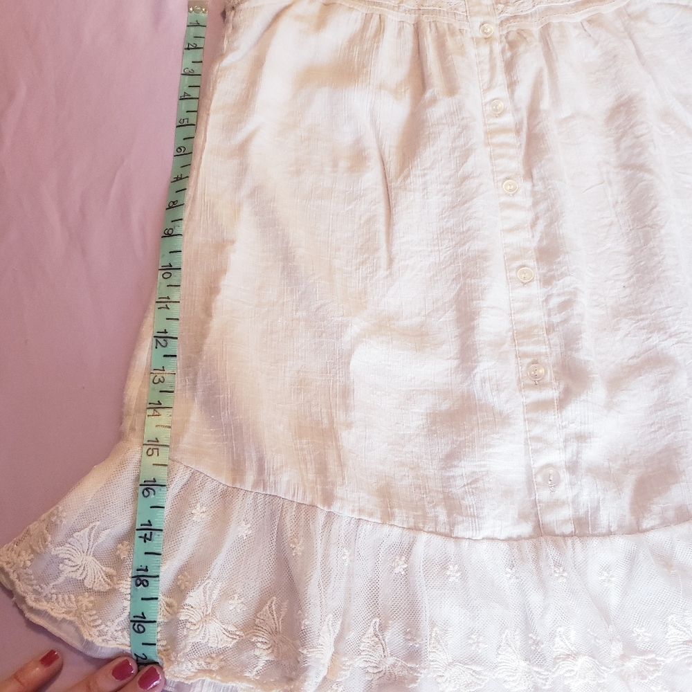 Ruffled Lace Top💕 - Picture 6 of 6